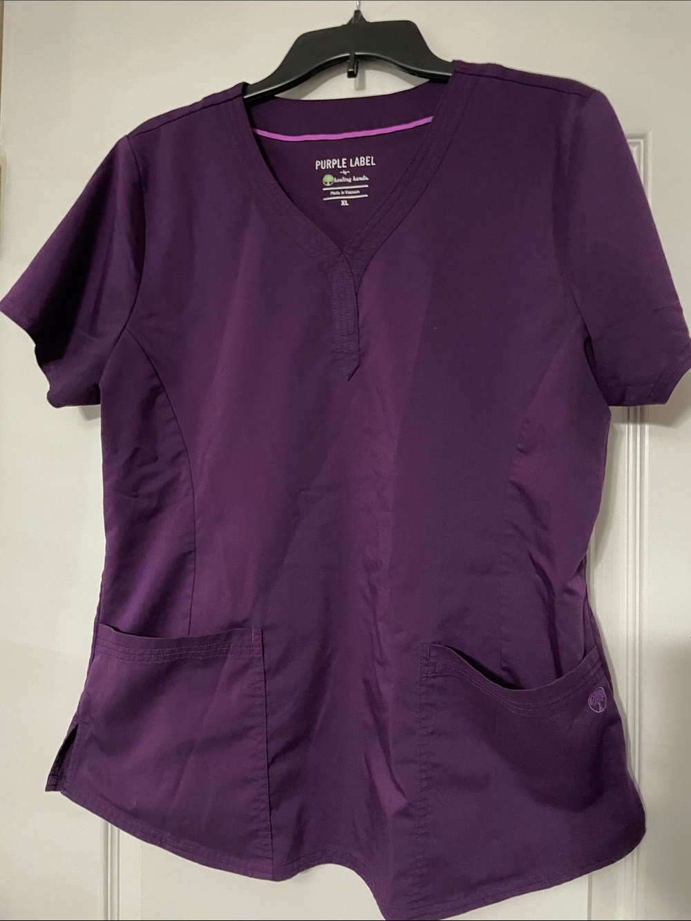 healing hands Purple Label XL V-Neck Scrub Top in Purple